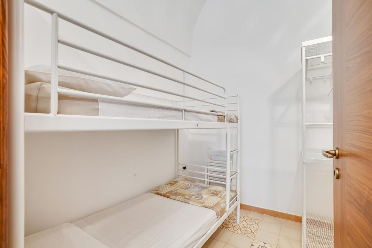 Tiny House 21 Bright Aparment Apartman Polignano a Mare Kültér fotó